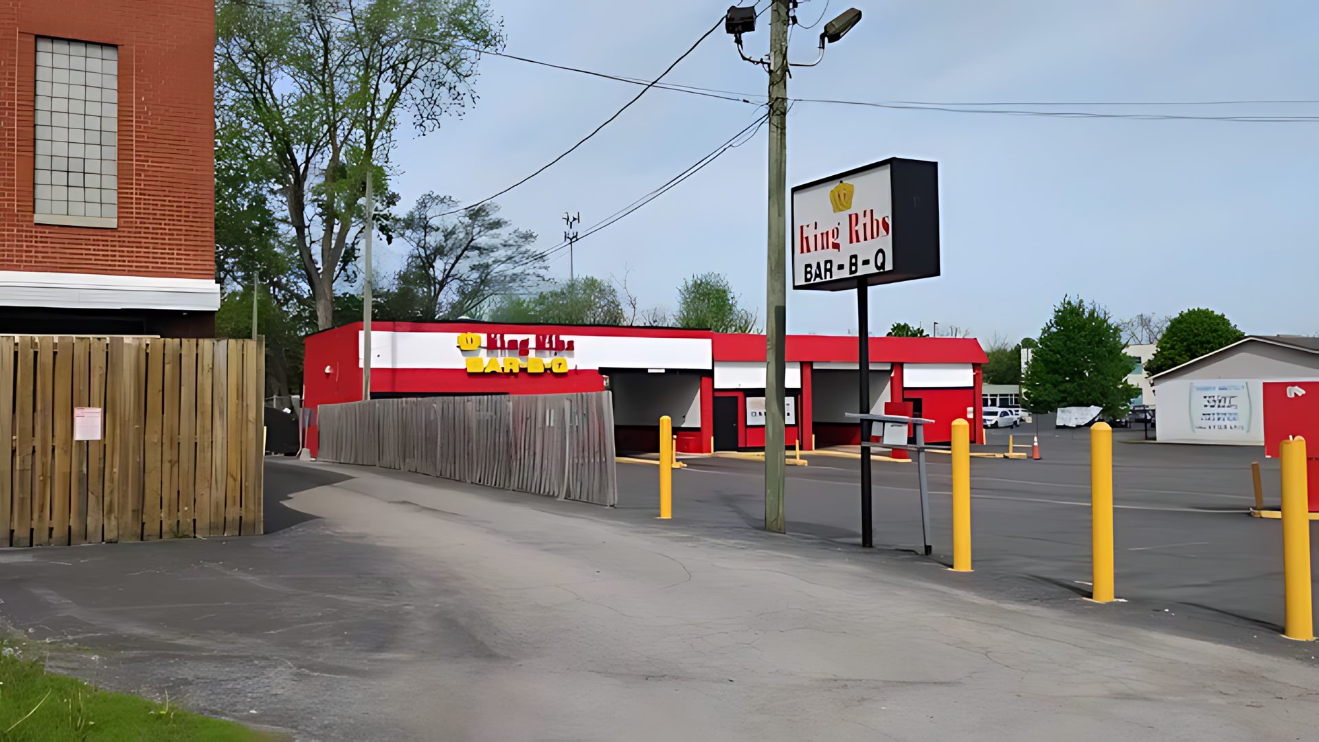 Find us on Keystone Avenue